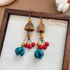 Pendientes de Ganchos para Orejas con Colgante Redondo Geométrico de Ratán y Cuentas de Madera Aguja Plateada Estilo Étnico Vintage Accesorios Únicos para Orejas Sensación de Gama Alta de Nicho
