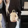 Bolsa Transversal Fofa Estilo Coreano para Celular 2025 Nova Coleção Primavera/Verão Bolsa de Ombro Transversal Colorida com Padrão de Lichia Pequena Bolsa de Mão