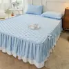 2024 Nueva Falda de Cama Estilo Princesa Pieza Única Colcha Acolchada Engrosada Cubierta Antipolvo Juego de Tres Piezas Cubierta de Falda de Cama con Encaje