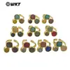 Wt-R590 Anillo Ajustable para Mujer con Piedras Preciosas de Colores Aleatorios y Diseño Único Chapado en Oro de 18 Quilates