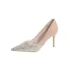 Tacones Altos Blancos de Grulla de Almohada Elegantes de Punta Fina para Mujer, Nuevo Estilo Primavera 2026, Tacón Fino, Sexy, Adecuados para Vestidos, Zapatos de Boda, Boca Baja con Lentejuelas