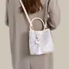 Bolsa de Mano para Mujer con Brocado Zhuang de Guangxi, Patrimonio Cultural Inmaterial, Gran Capacidad, para Viajes, Debajo del Brazo, Hombro, 2026 Nueva, Bolso Tote Tipo Cubo de Piel Suave