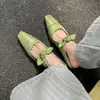 Estilo Francés Elegante Lazo Cabeza-Capa Piel de Vaca Baotou Zapatillas de Media Caña Cuadradas Tacón Bajo Zapatillas Muller Sandalias Talla Grande para Mujer