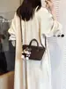 Colección de otoño transfronteriza nueva: bolso de hombro retro de gamuza para mujer, un bolso cruzado o de mano elegante y discreto para el día a día