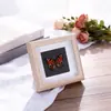 Especímenes de Mariposas Reales Raros y Preciosos (Mariposa Pavo Real) en un Marco, Decoración Moderna de Madera para el Hogar, Decoración Creativa de Mesa