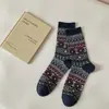 Meias Femininas de Algodão com Padrão Ondulado, Comprimento Médio da Panturrilha, Estilo Renaissance Retro Étnico, Costura Dupla de Agulha Dupla, Estilo Designer 2026 Novo Modelo