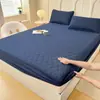 Protector de colchón impermeable para comercio exterior, acolchado a prueba de orina transfronterizo, antideslizante, antiarrugas, protector de colchón de cobertura total para colchón Simmons, pieza única