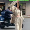Conjunto de Tres Piezas Transfronterizo, Elegante Traje Deportivo para Primavera, Otoño e Invierno, Sudadera con Capucha y Chaleco de Moda para Celebridad de Internet Femenina, Traje Casual