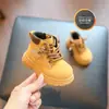 Zapatos Infantiles Botas tipo Martin 2026 Otoño/Invierno Nuevos Zapatos Infantiles Zapatos para Bebé Niña Calidez con Felpa Adicional Zapatos para Niño Suela Suave Botines Cortos