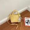 2026 Verano Nuevo Estilo Coreano Bolso Cuadrado Pequeño de Gama Alta Moderno Versátil Simple para Viajes Cotidianos Hombro Único Cruzado al Cuerpo Bolso de Mujer al por Mayor