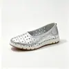 Novos Sapatos Mary Jane Femininos Bico Quadrado Fundo Plano Para o Trabalho Couro Bovino Sapatos Individuais Versáteis Casuais Sapatos Femininos Fabricante Personalização por Amostra
