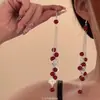 Brincos de Flor de Veludo Retrô, Brincos de Luxo Acessível de Alta Qualidade, Elegantes, de Alta Qualidade e Atmosféricos para Outono e Inverno, Brincos Vermelhos de Ano Novo para Mulheres