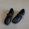 2026 Nuevos Zapatos Planos Tejidos a Mano Estilo Retro para Mujer, Piel Suave, Suela Suave, Hebilla Única Romana, Zapatos Mary Jane Franceses