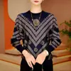 Camiseta de alta gama, reductora de edad, de manga larga, con adornos de pedrería para mujer, nuevo estilo otoño/invierno, corte holgado, cubre el abdomen, efecto adelgazante, moderna, versátil y cómoda.