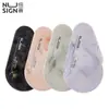 Cinta correctora Deli Ns162C Fluido Natural Sello de Presión Cinta correctora para estudiantes de gran capacidad Cinta correctora de alta calidad