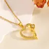 Joyería con Forma de Corazón Transfronteriza Cadena Versátil de Acero Inoxidable Serie Corazón de Durazno Collar Collar de Perlas Incrustado con Diamantes con Forma de Corazón Hueco para Mujer