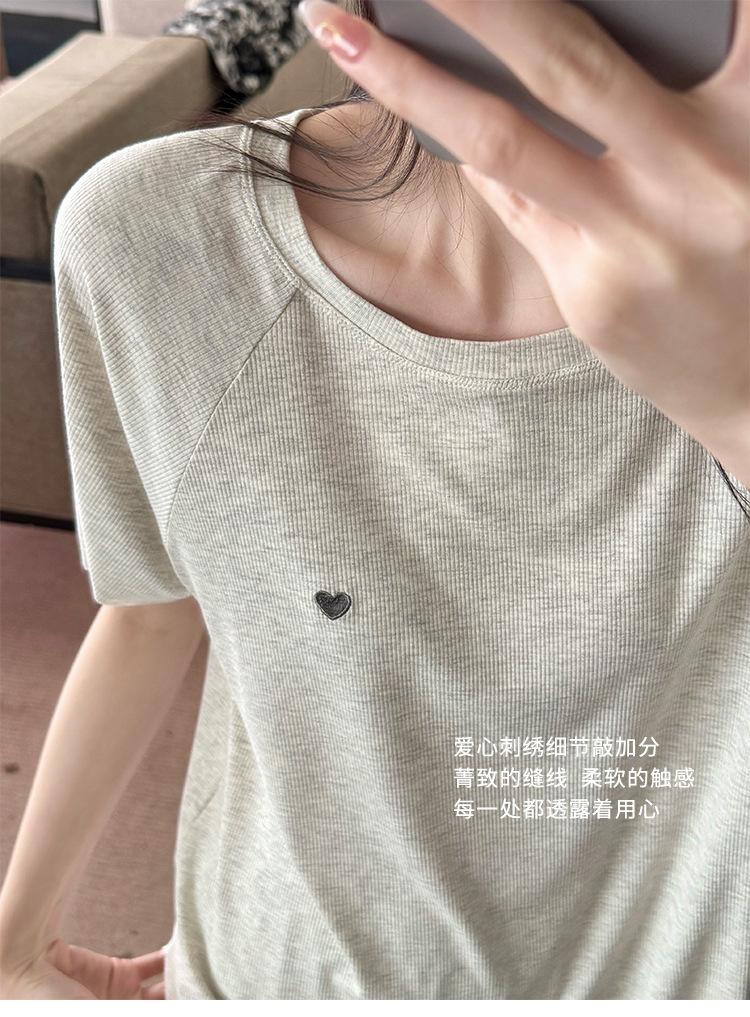 3106爱心刺绣睡衣_13.jpg
