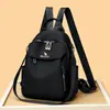 Mochila de Seda Sul-Coreana Leve e Impermeável para Mulheres, Nova Bolsa Casual para o Dia a Dia, Mochila Multifuncional de Grande Capacidade para Comércio Exterior, Atacado