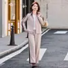 Conjunto de Duas Peças Feminino Primavera e Inverno 2026, Esportivo Casual Novo Estilo, Conjunto Versátil na Moda para Meia-Idade e Idosos, Primavera e Outono