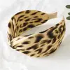 Diadema Cruzada Estampado de Leopardo Flequillo Accesorios para el Cabello Venta al por Mayor Lavado de Cara Satín Versátil Presión Alta en el Cráneo Puntada de Cabello Accesorios para la Cabeza Transfronterizos