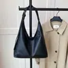 Bolsa Tote de Ombro/Axila Casual de Grande Capacidade para o Inverno 2025, Nova Moda, Cor Sólida, Textura Simples, para Mulheres