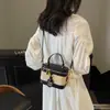 Bolso Versátil Retro, Bolso Caja Simple de Alta Gama, Bolso Cruzado de Moda Nuevo 2025, Bolso de Hombro de Nicho