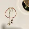 Pulseira de Corda Vermelha com Moeda de Cavalo do Zodíaco, Trançada em Dupla Camada para Mulheres, Luxo Acessível, Pulseira de Alta Qualidade, Elegante Pulseira de Corda Vermelha