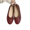 Sapatos de Salto Baixo com Laço Retro Estilo Francês para Mulheres, Lançamento Primavera 2026 Bico Redondo Salto Bloco Versátil para o Dia a Dia Sapatos de Vovó