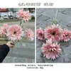 2025 Nuevo Fabricante de Flores Artificiales Rosas Rosa Claro Rosa Hortensia Peonía Guía de Camino de Boda Flores Artificiales al por Mayor