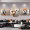 Colgante de Pared de Fondo para Sofá Pintor y Significado de Riqueza Tríptico Moderno de Lujo Ligero Pintura Decorativa Atmosférica de Gama Alta para Sala de Estar