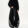 Calça de moletom americana retrô com três listras, perna larga e corte curvo, para homens e mulheres, resistente, caimento solto, calça casual moderna de alta qualidade para primavera e outono