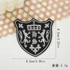 Insignia con Forma de Escudo Bordado Parche de Tela Bordado Estilo Europeo y Americano Parche Bordado Decoración Hecho a Mano DIY Brazalete Accesorios para Ropa