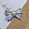 Tecido Estilo Tweed Acessórios de Laço da Moda Capa para Celular de Bolinhas Preto e Branco Pequeno Clipe Acessórios de Cabelo
