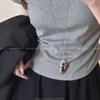 Collar Largo con Colgante de Bolsa Tejida de la Edad Media para Mujer, Nicho de Alta Gama, Cadena Larga de Lana, Joyería Colgante para Cuello de Personas Gordas