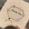 Estilo Filha de Família Rica Ouro Rosa Trevo de Quatro Folhas Madrepérola Pulseira de Fio Ajustável Feminina Elegante Nicho Exquisito Joia de Luxo Leve Presente