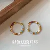 Pendientes retro de lujo ligero coloridos de esmalte de moda para mujer, nuevo modelo 2026 regalo, ear cuffs de estilo dopamina de color contrastante