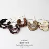 Tiara de Cabelo com Estampa de Leopardo e Inserção de Cartão Estilo Coreano para Mulheres 2026 Novo Toque de Luxo Prendedor de Coque Elástico de Renda Acessórios de Cabelo