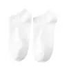 Venta al por mayor de fábrica calcetines de barco calcetines para hombre calcetines para niños de boca baja invisibles color liso negro blanco gris calcetines deportivos primavera verano otoño