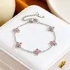 Pulsera de Acero de Titanio con Trébol de Cuatro Hojas Incrustado con Pedrería, Venta Caliente Transfronteriza Europea y Americana, Joyería de Mano Exquisita de Lujo Ligero para Mujer, Pulsera Versátil Estilo Europeo