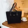 Bolso Tote de Moda para Viajes Diarios para Mujeres 2025, Diseño de Nicho Elegante y de Alta Gama, Bolso de Hombro Vintage