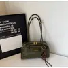 Bolsa de bowling de cuero aceitado vintage con textura de cuero, bolso de axila versátil estilo coreano nuevo para mujer, bolso de mano de moda para el día a día