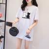 D144 Ropa de Verano Nueva Popular Dobladillo Desgastado Camiseta Blanca para Niñas Holgada de Longitud Media Ins Moda Top de Manga Corta