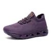 Populares zapatos cruzados para hombre de talla grande, nuevos zapatos transpirables de malla para caminar, ligeros, que aumentan la altura, de suela gruesa, amortiguadores, zapatos casuales