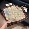 Pañuelo de Seda 70 Cuadrado Moda Coreana de Alta Gama Versátil Profesional Seda Sintética Pequeño Pañuelo de Cuello Estampado Retro Pañuelo de Seda para Mujer
