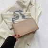 Bolso de hombro informal sencillo, nueva moda de otoño e invierno 2023, pequeño bolso cuadrado con cadena, bolso de mensajero retro de moda sencillo para mujer
