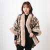 Otoño e invierno con capucha cálido exterior Capa chal socialité femenina Xiangfeng cuello de piel grande con capucha Abrigo grueso a cuadros