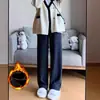 Pantalones blancos de pierna ancha con forro de polar para embarazadas, pantalones de algodón engrosados y cálidos para otoño e invierno, pantalones casuales de pierna recta con una caída fluida, adecuados para usar en exteriores en invierno