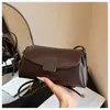 Nova Bolsa Pequena Vintage para Mulheres de Comércio Exterior Transfronteiriço, Bolsa Almofada Elegante e Estilosa, Bolsa de Ombro Transversal Versátil para o Dia a Dia, Tendência