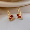 Aretes Dorados de Caballo Rojo para Mujer, Pendientes de Lujo de Alta Gama para Año Nuevo Adecuados para Invierno