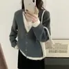 Moda femenina transfronteriza: un look de dos piezas con cárdigan de punto con cuello en V en bloques de color, un nuevo suéter de estilo coreano para mujer, perfecto para otoño e invierno
